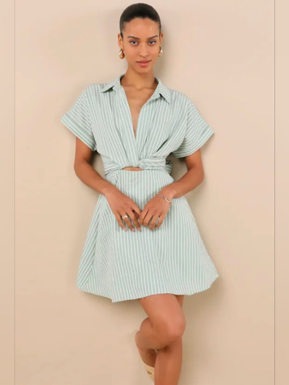 Lulu's sz S Striped Twist-Front Short Sleeve Mini Dress - Light Mint